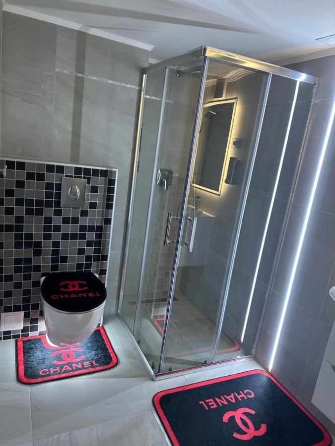 Legendary Apartment Budapest Extérieur photo